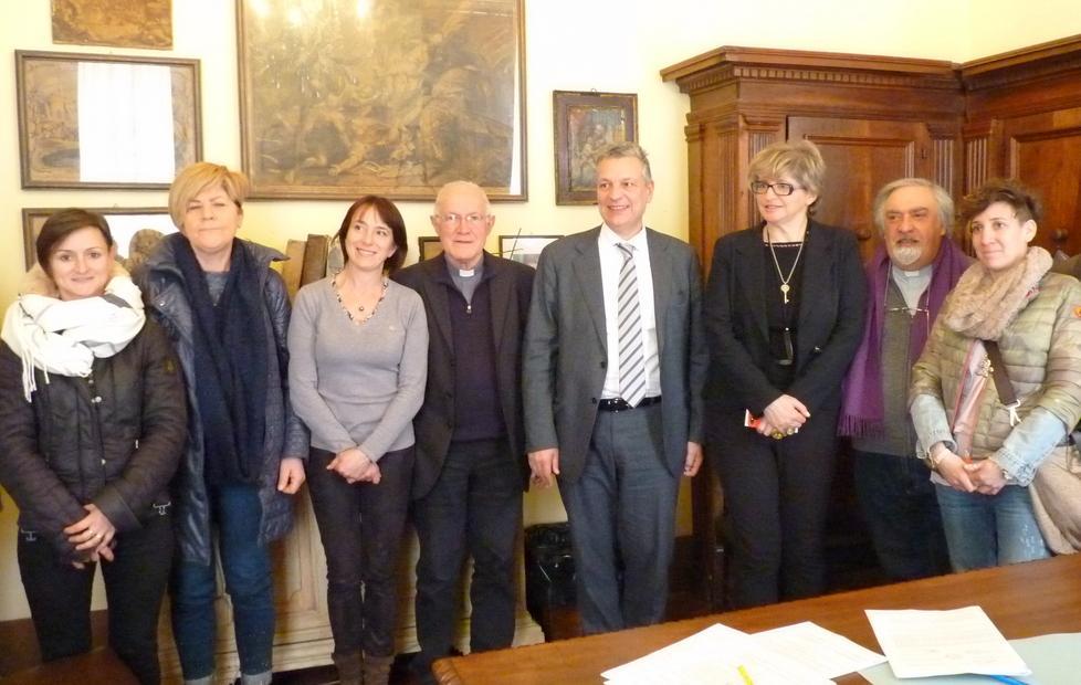 Via al progetto volontariato per i rifugiati 