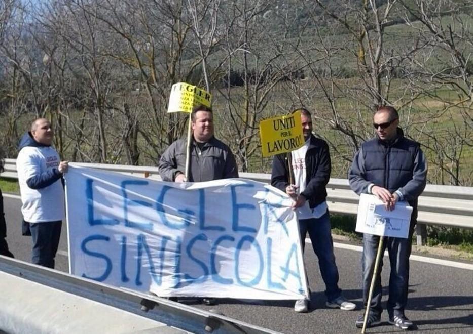 Tre operai ex Legler assunti in Comune In pensione fra 3 anni 