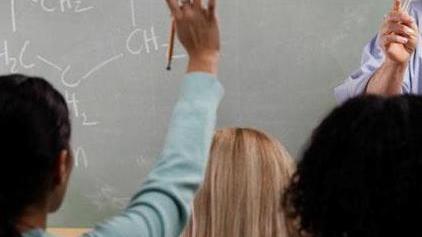 Alunni discriminati nell'Oristanese, docente sotto inchiesta