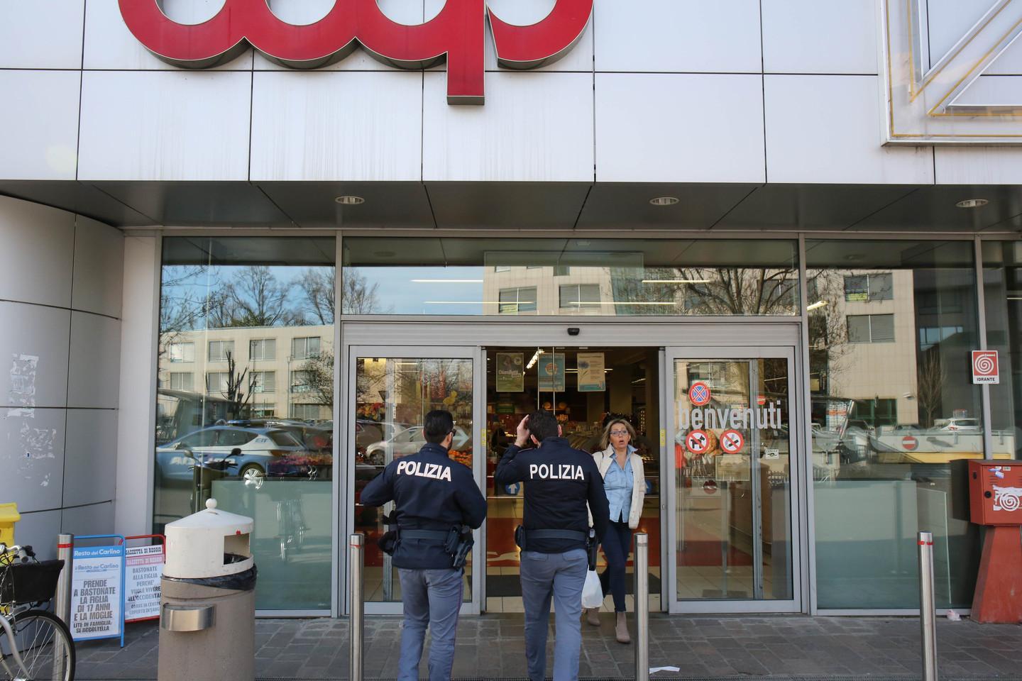 Via Sani, furto sventato dalla guardia giurata della Coop