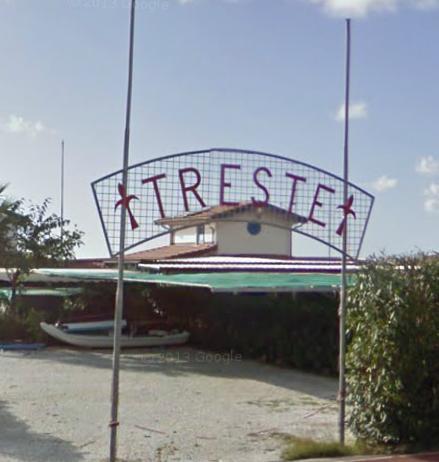 L'ingresso del bagno Trieste a Forte dei Marmi