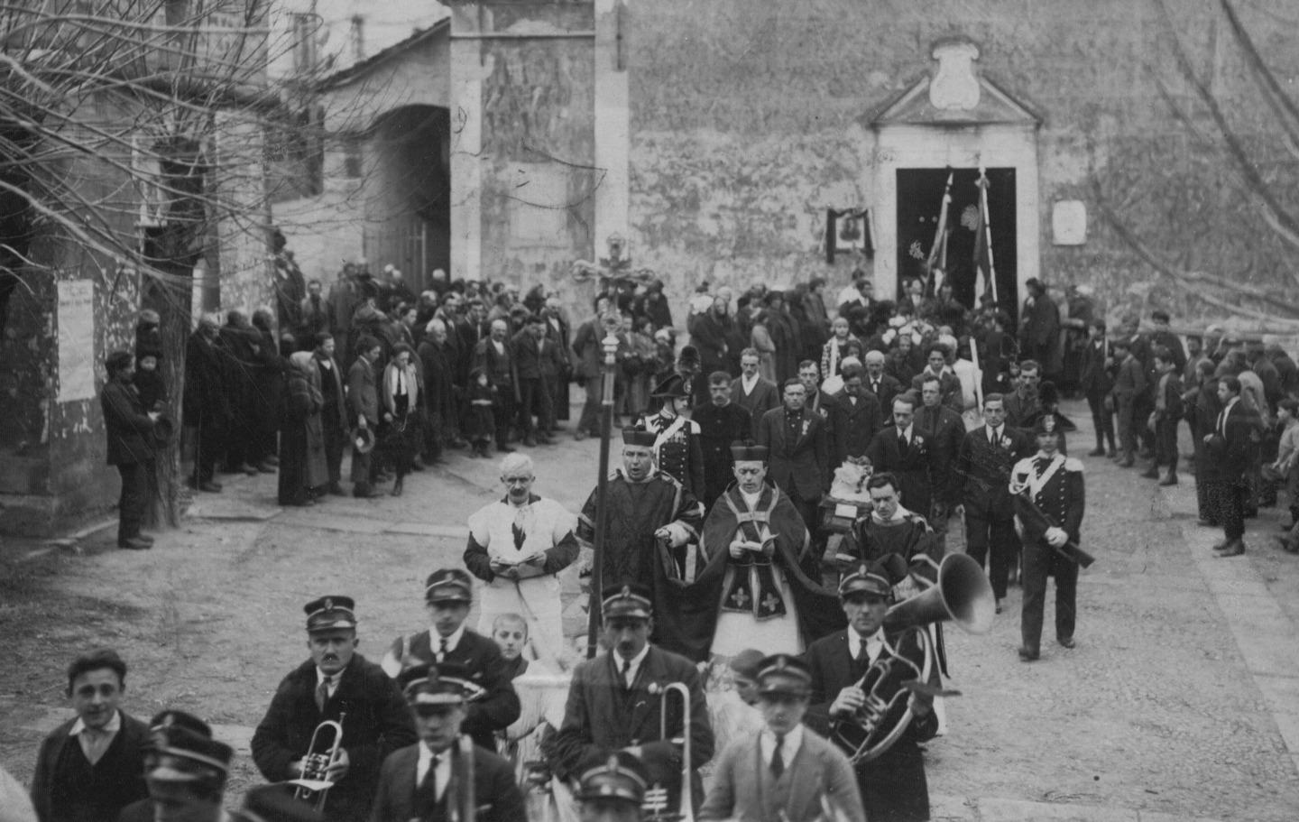 Riolunato, terra d’esperanto e del Maggio delle Ragazze 