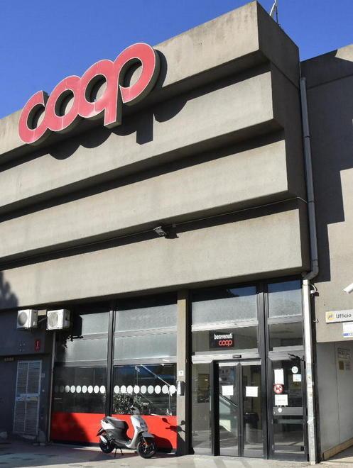 Coop di via Inghilterra la riapertura slitta ancora
