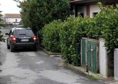Raffica di furti a Fossone È caccia ai ladri 