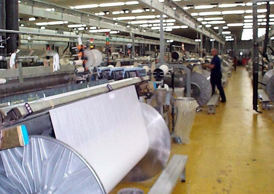 Interventi regionali per gli ex lavoratori del settore tessile 