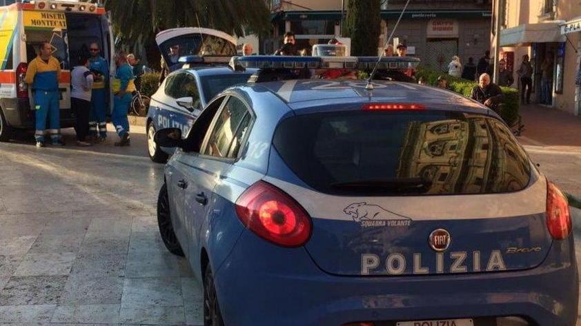 Colpisce con un pugno al volto una ragazzina di dodici anni