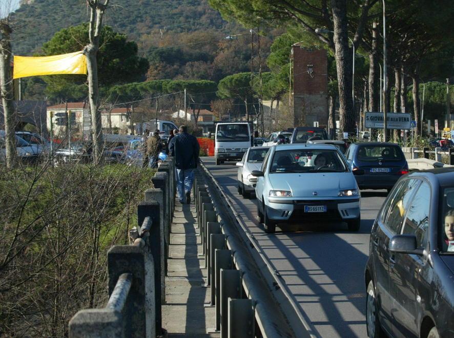 Domenica verifiche sul ponte della Botte 