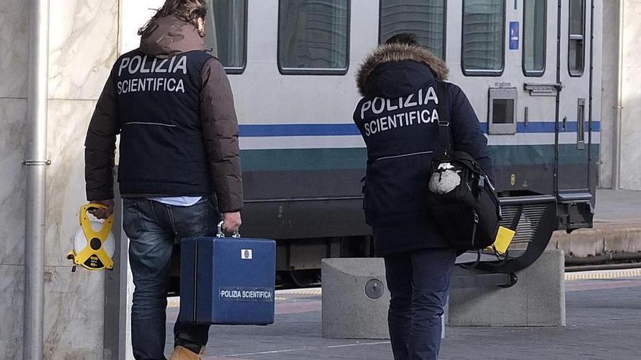 Paziente suicida sui binari, otto indagati in ospedale