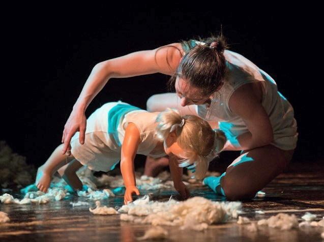 Prosa e danza protagoniste al Cajka 