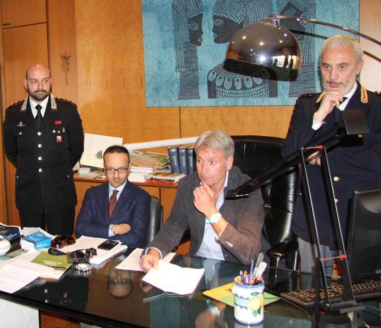 Arrestato il rapinatore che ha sparato al fioraio 