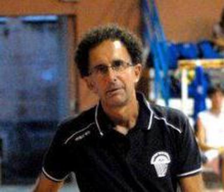 Domenica di basket interno inizia la Spintermar alle 17