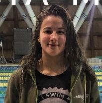 Giorgia Meloni apre i Criteria giovanili con l’oro nei 100 rana