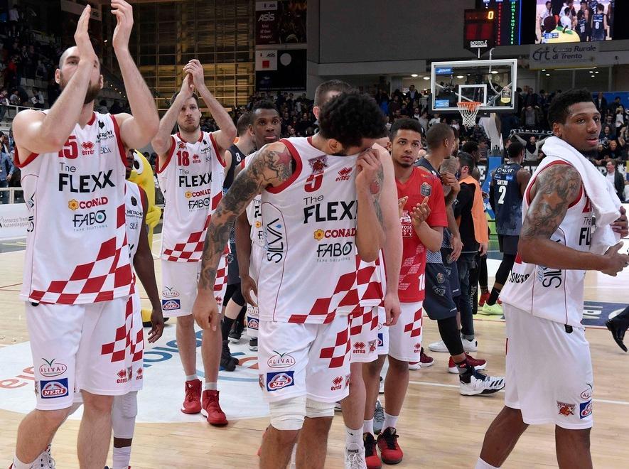 Petteway, quando vede Trento si scatena 