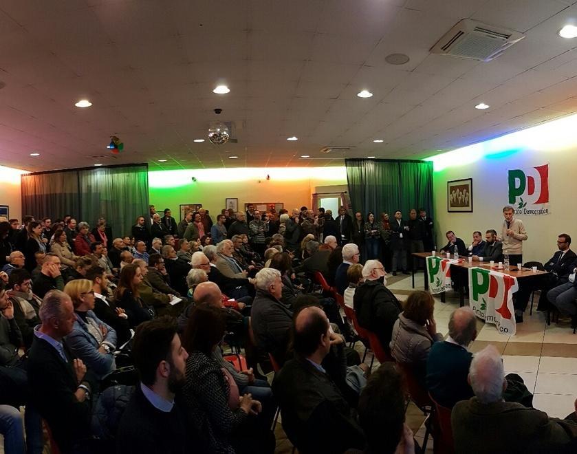 Posti in piedi per Delrio al Cep