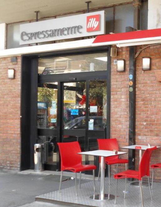 qui espressamente illy 