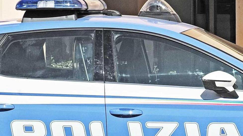La coppia si separa, i parenti creano scompiglio in strada