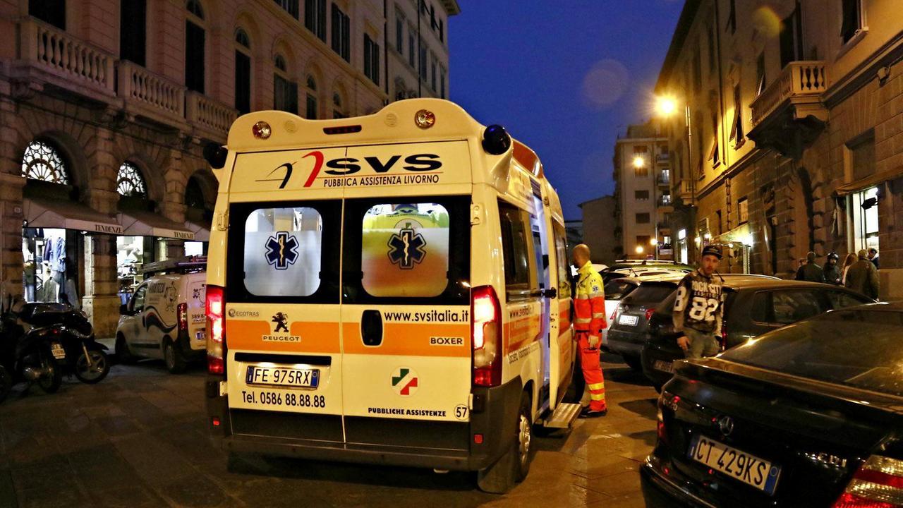 Picchiata dall’ex compagno davanti al figlio di tre anni