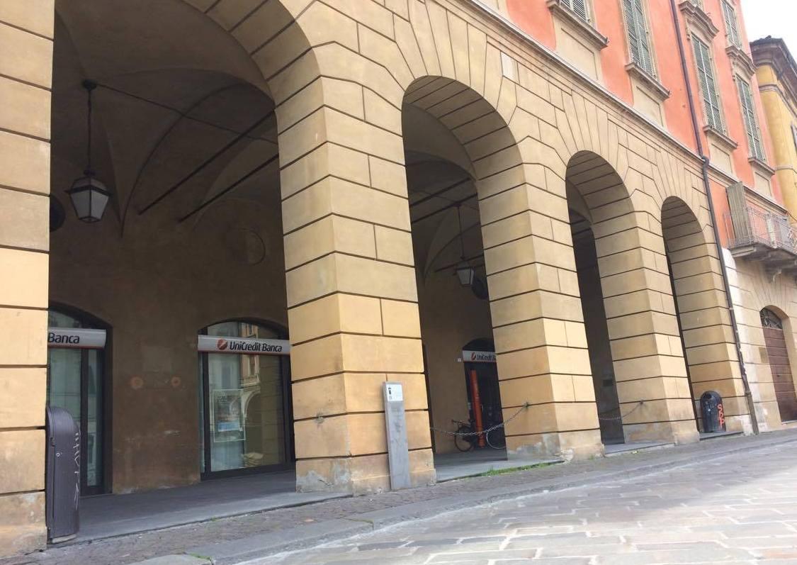 Il salotto della città resta senza banche 