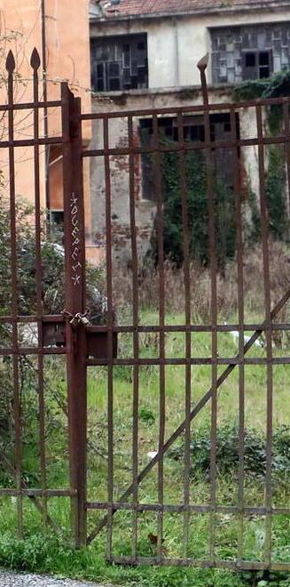 «Attentato», ma erano due petardi 