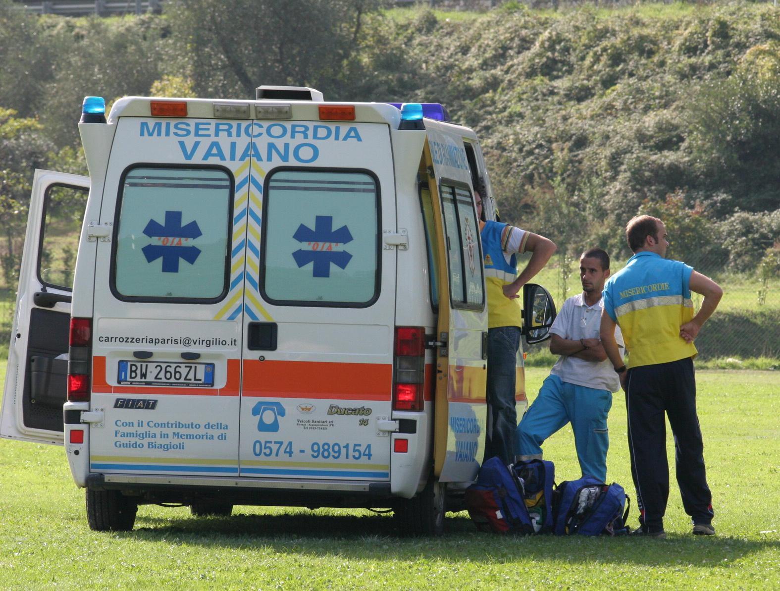 Un intervento della Misericordia di Vaiano (foto d'archivio)