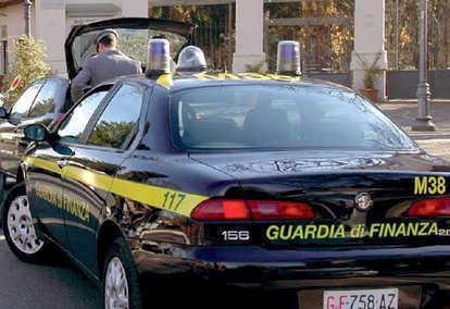 Reggio Emilia, nel 2016 scoperti dalla Guardia di Finanza 26 evasori totali 