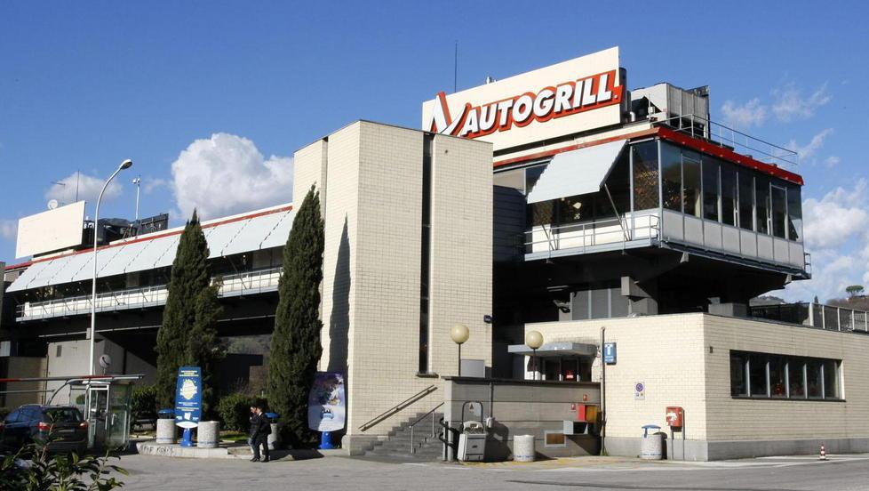 Stage all’Autogrill di Serravalle per tre studenti dell’Alberghiero Il