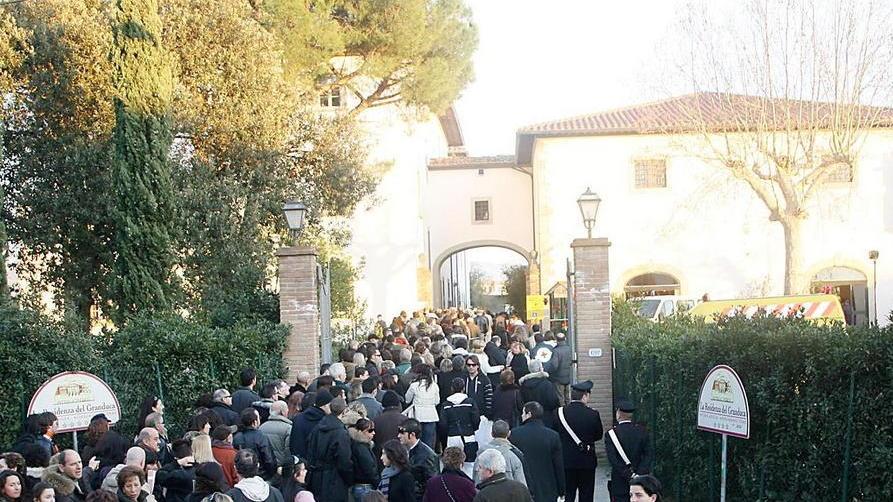 Nessun acquirente per la Fattoria Medicea