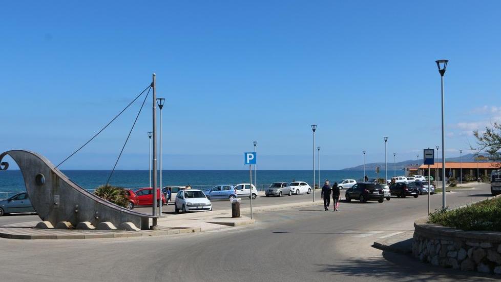 Lampioni stradali a led sulla Marina