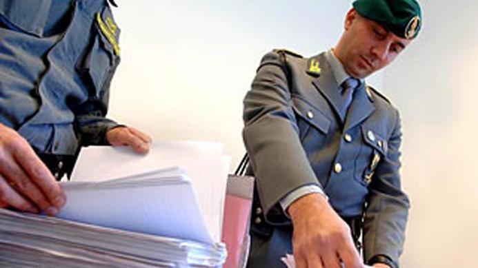 Cento, truffa ai danni di anziani in difficoltà