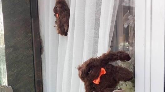 Le scimmie di peluche formato "Gabbani" vanno a ruba