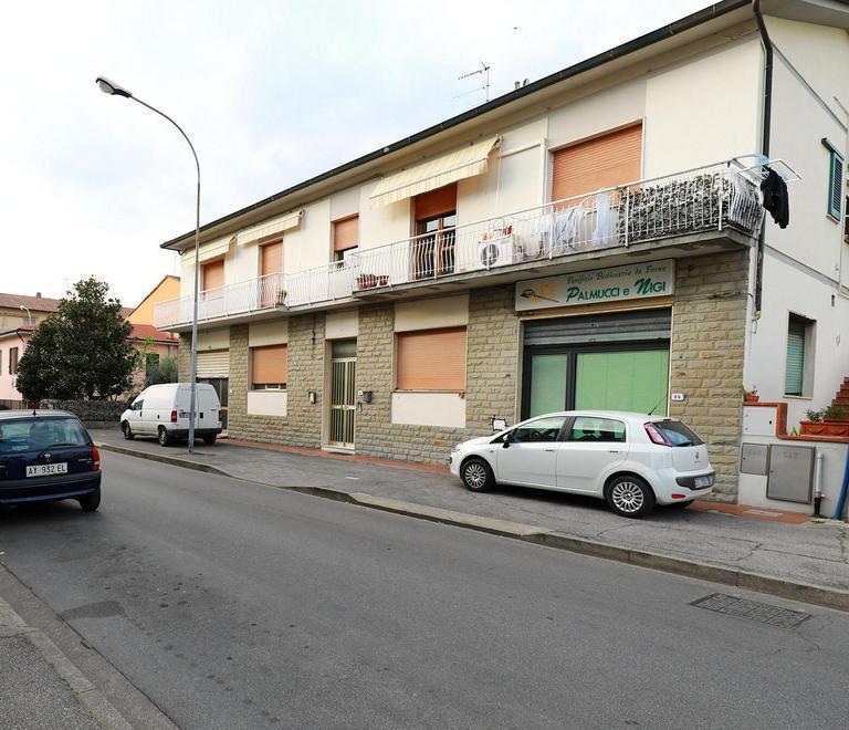 Via Curtatone e Montanara dove è accaduto il furto con destrezza 