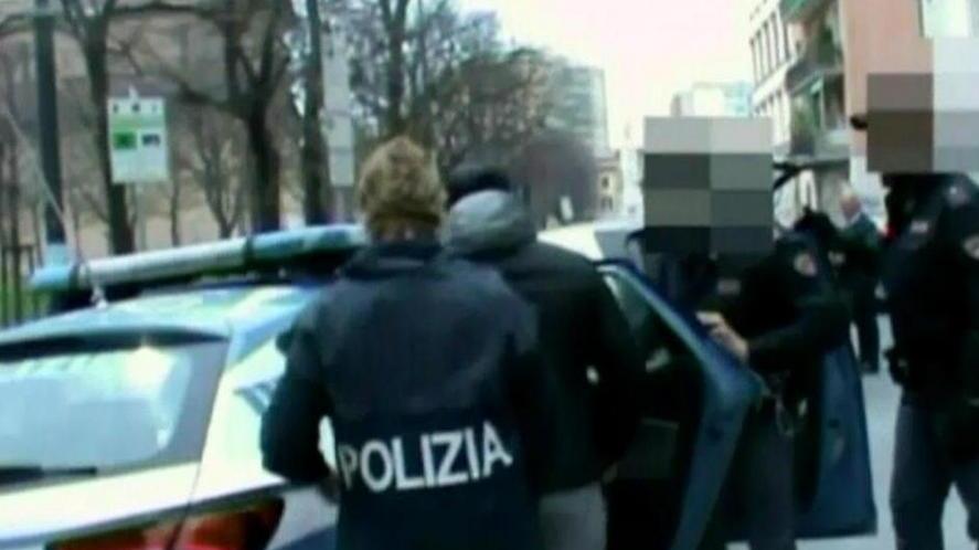 Droga, soldi riciclati con l’acquisto di un bar