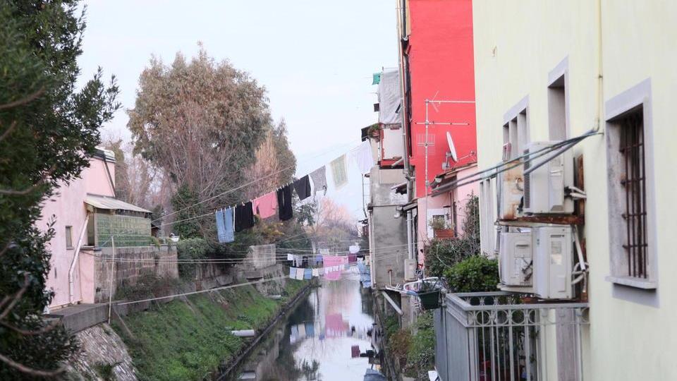 In via di Montramito abusi da abbattere
