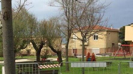 Fatto lo scavo, manca un pezzo per montare la nuova giostra