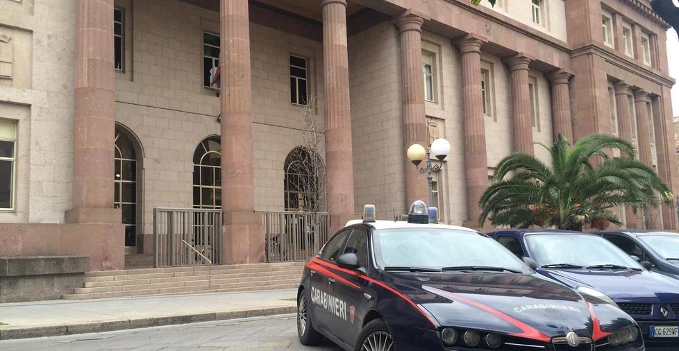 Condannato per abuso d’ufficio magistrato trasferito a Sassari 