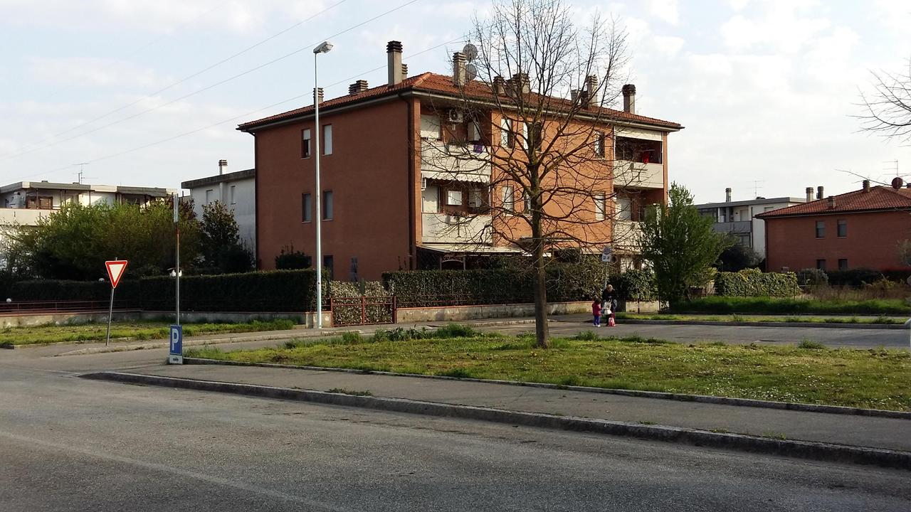 Il piazzale del Palasaccio alle Fontanelle