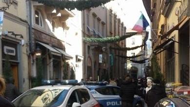 L'intervento della polizia e della Municipale in via Ricasoli l'11 gennaio