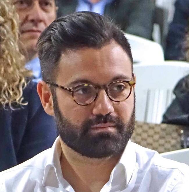 Tra i sindaci Pd Renzi batte Orlando 12-11