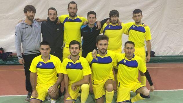 Pioggia di gol, Scacco Matto al Bar La Piazza