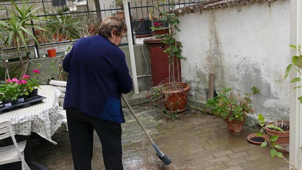L’incubo mattutino di Ida «Io, assediata dall’acqua»