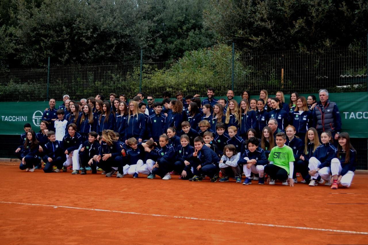 Un esercito di 21 squadre, Villa Lloyd scende a rete - I nomi