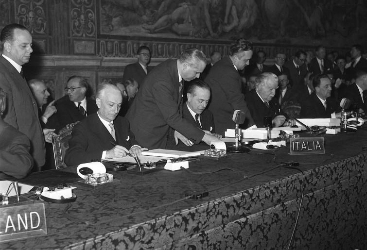 Roma, 26 marzo 1957: la firma dei trattati per la nuova Europa