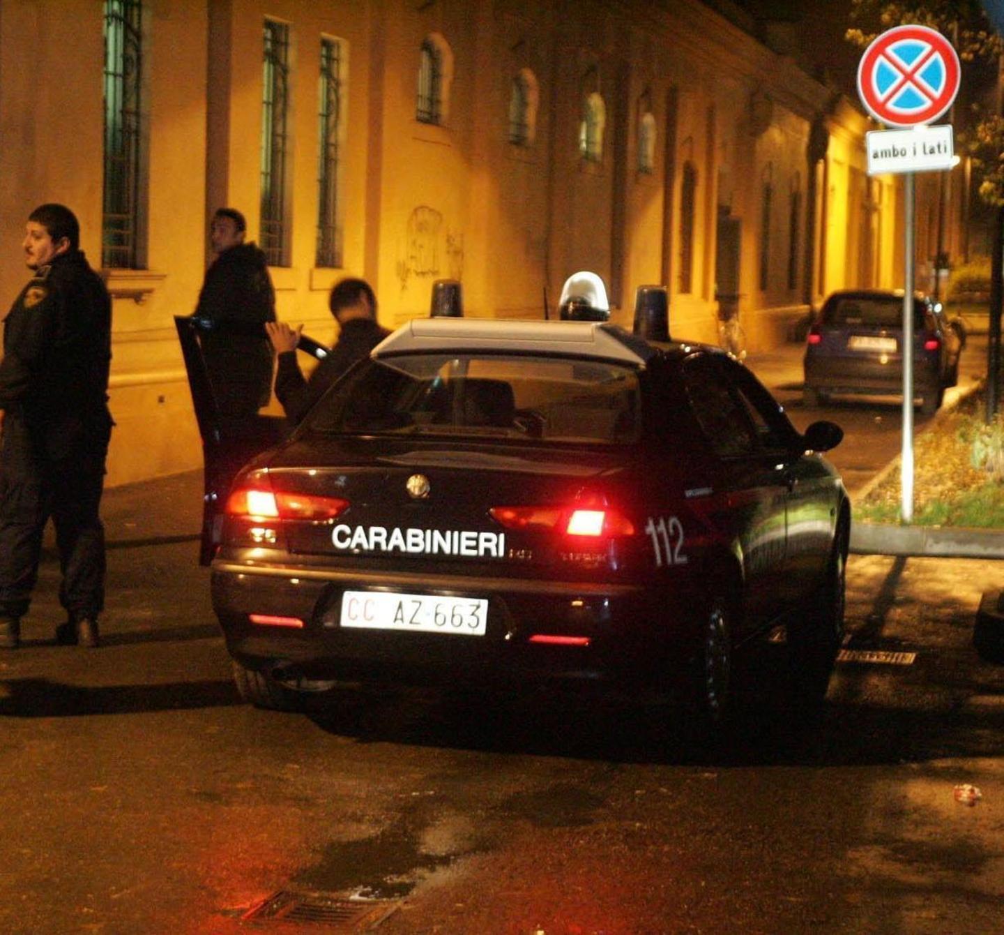 Molotov contro Suv, quattro denunciati 