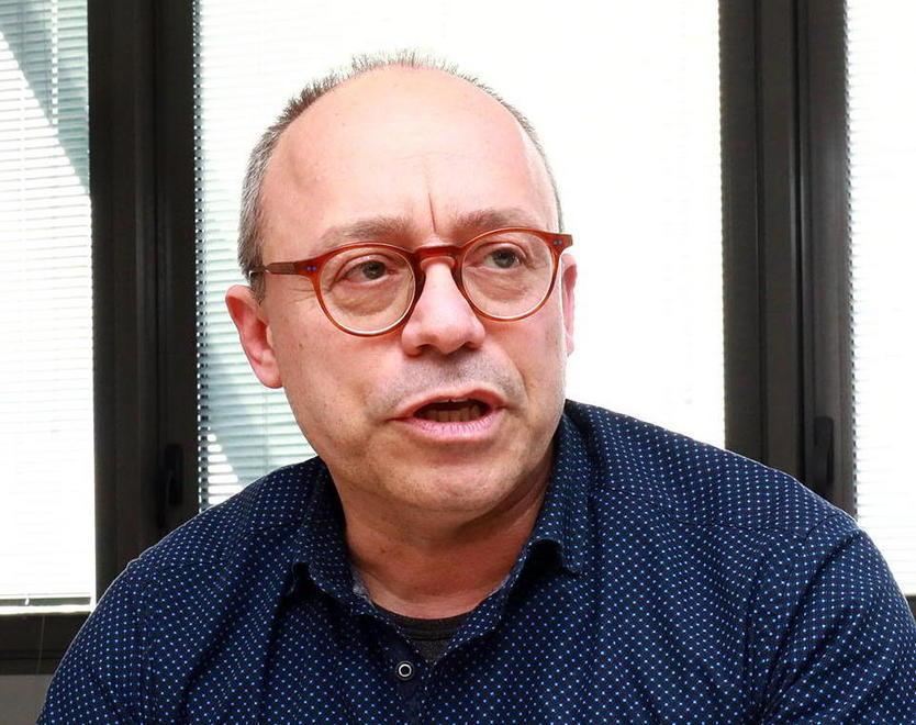 Rivolta contro le domeniche No a quattro aperture al mese 