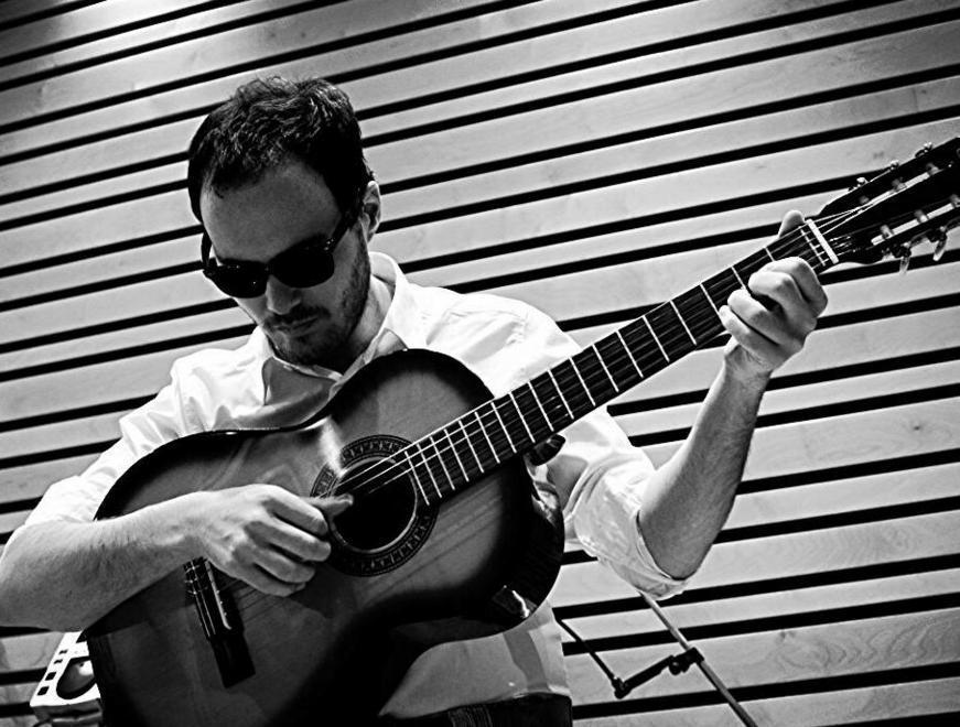 Musica e amore: “Autopsicografia” di Stefano Bertini