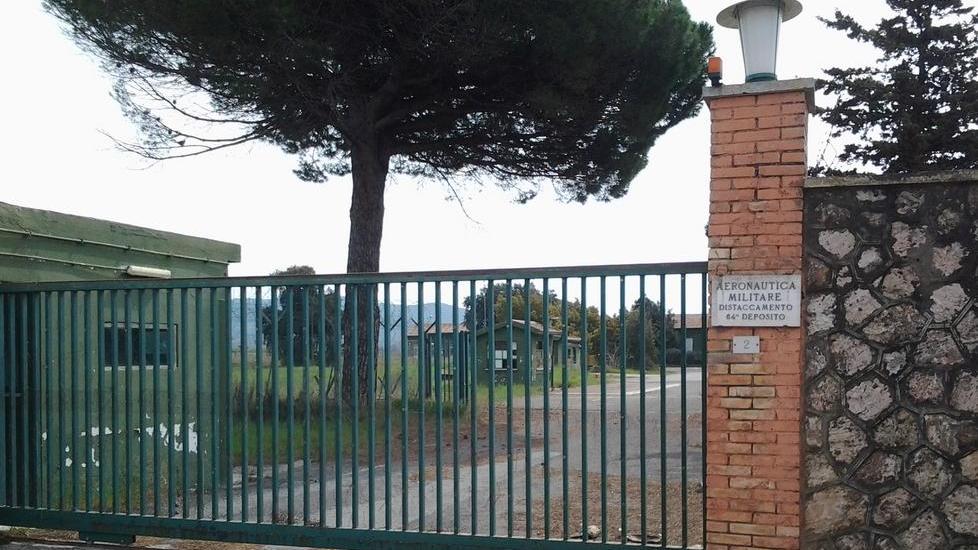 Ex Aeronautica Il Comune punta ad acquisire l’area
