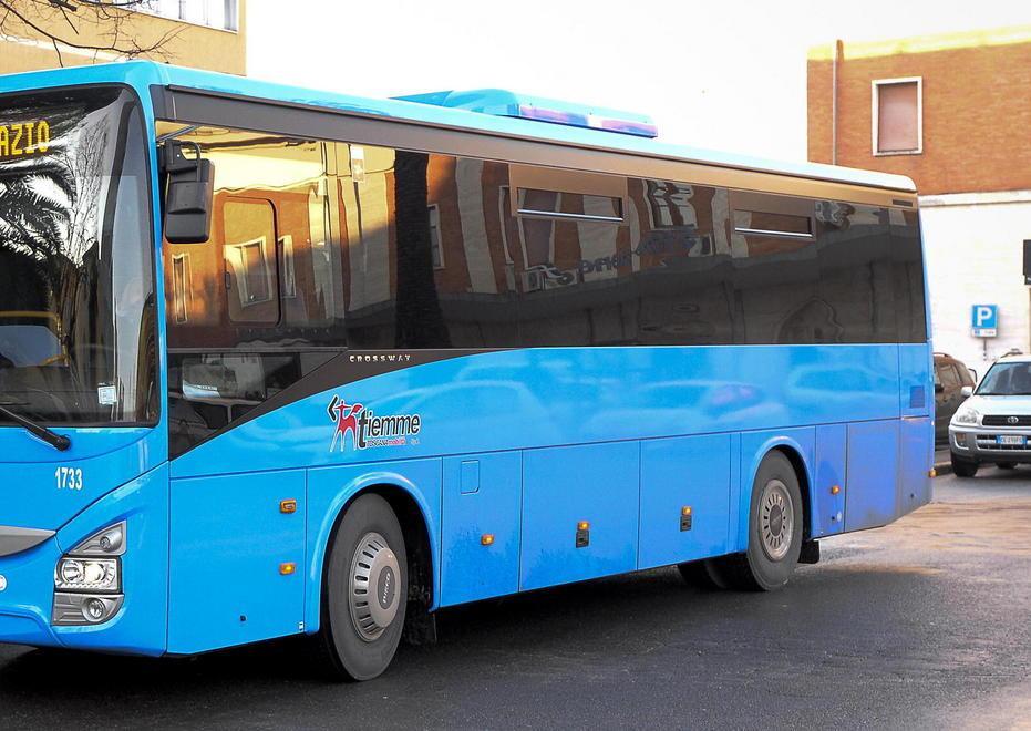 Botole bloccate, viaggio da incubo 