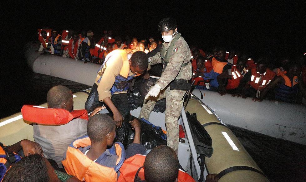 Profughi e migranti, incontro del Lions