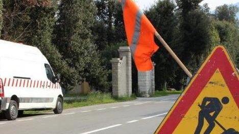 Lavori sul viale Apua, problemi sull’Aurelia