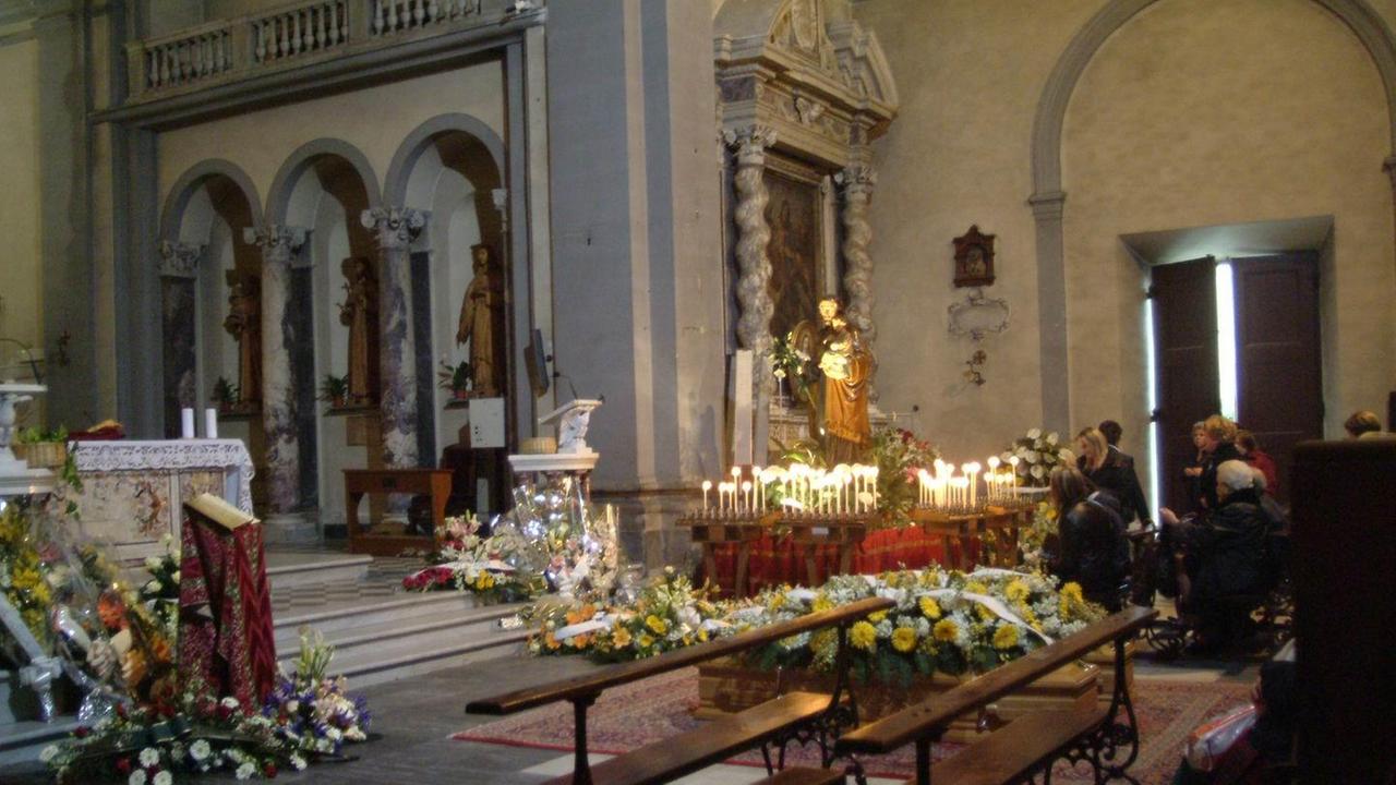 L'interno della chiesa di Santa Maria Lauretana in una foto d'archivio